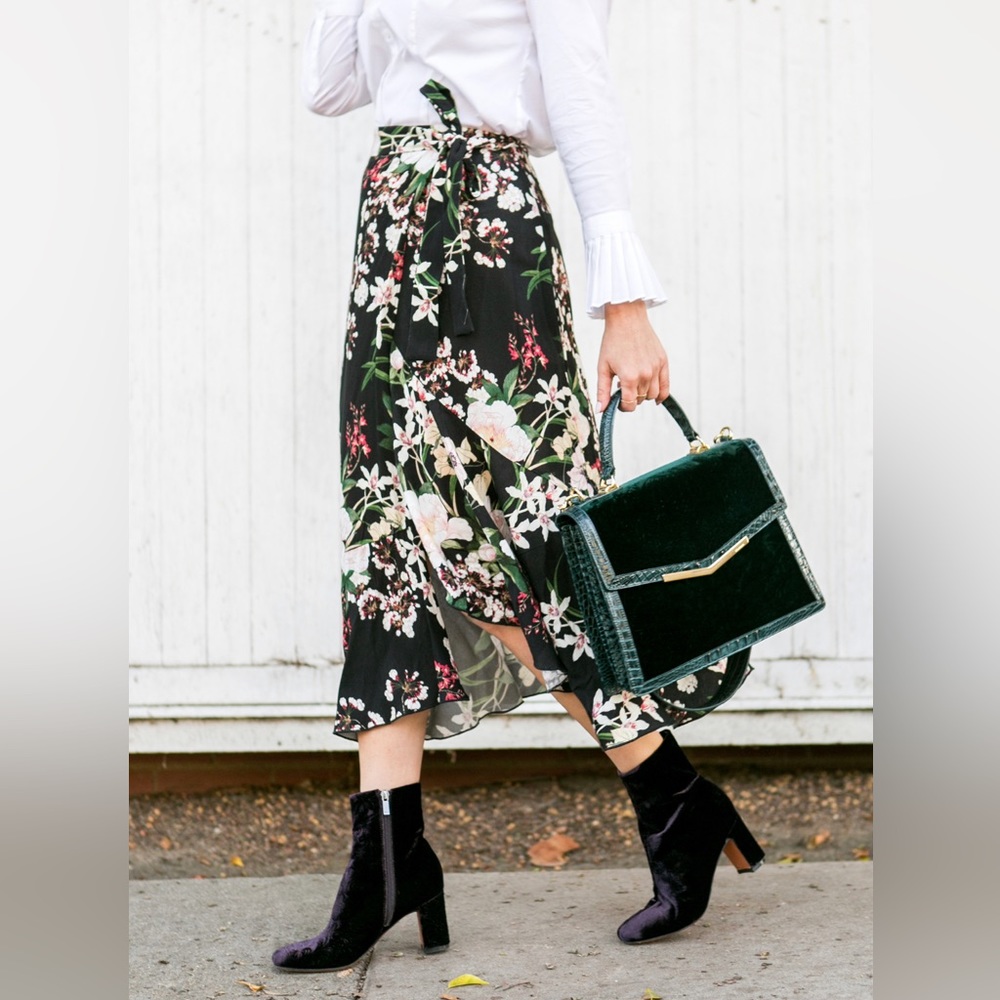 Zara MIDI skirt size XS